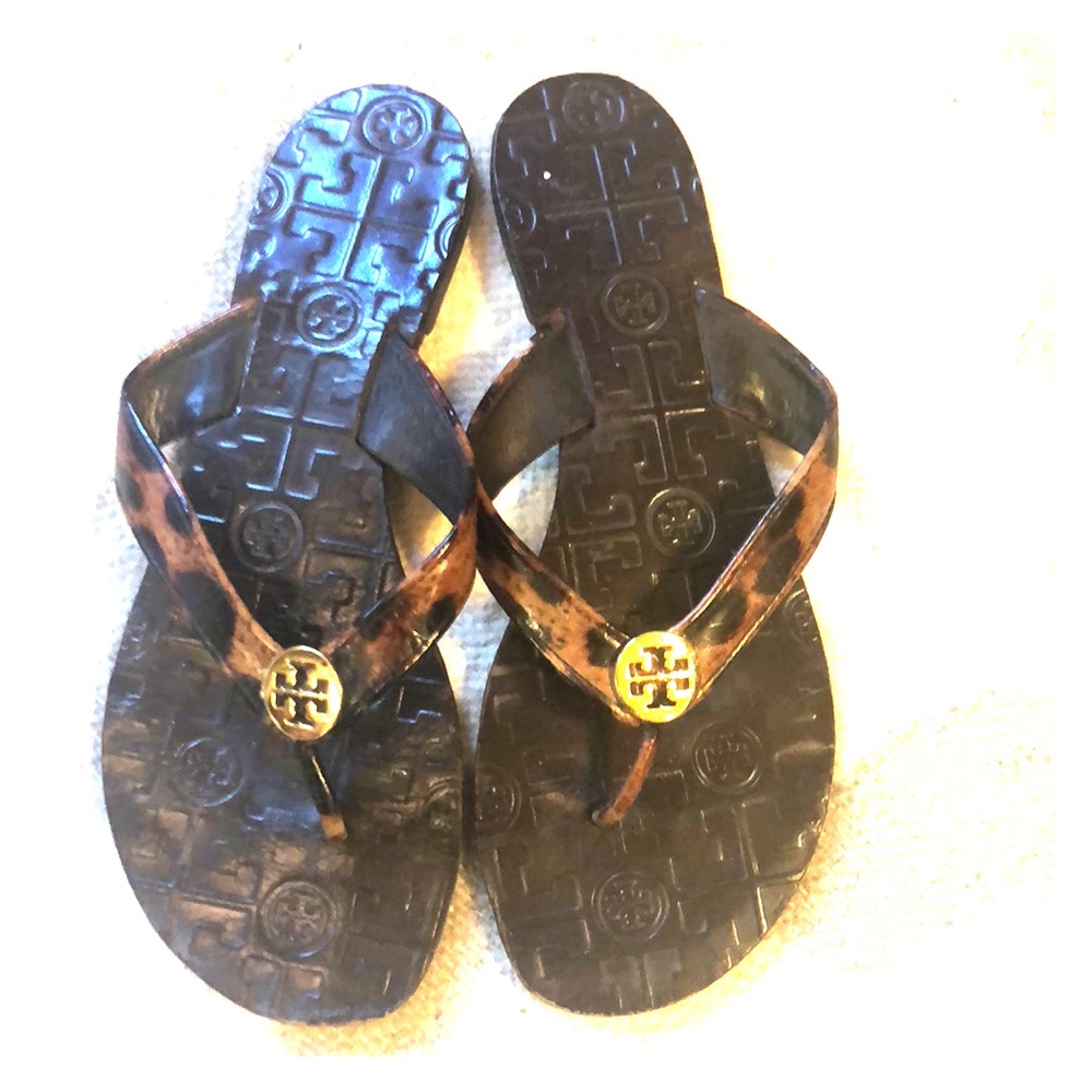 Tory Burch Thora Flip flops leopard strap size 7.5